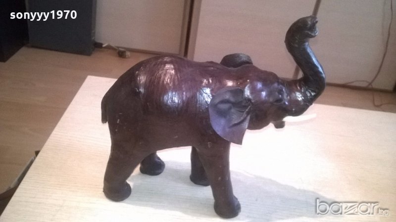 ГОЛЯМ Слон-голям-кожено покритие-30х30х13см-внос швеицария, снимка 1