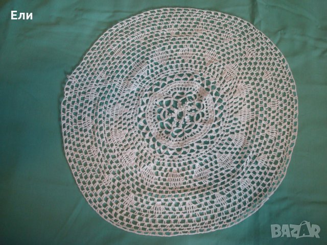  Салфетки плетени на една кука, снимка 4 - Декорация за дома - 22542539