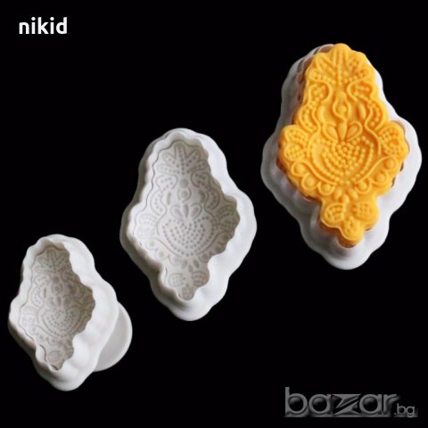 3 бр мотиви орнаменти цветя дантелени форми резци с бутало и релеф декорация фондан торта сладки , снимка 2 - Форми - 19049276