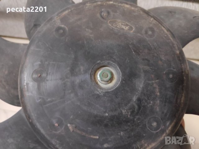 Продавам - малка и голяма перка охлаждане за Форд Канект 2011 г., снимка 2 - Части - 25219396