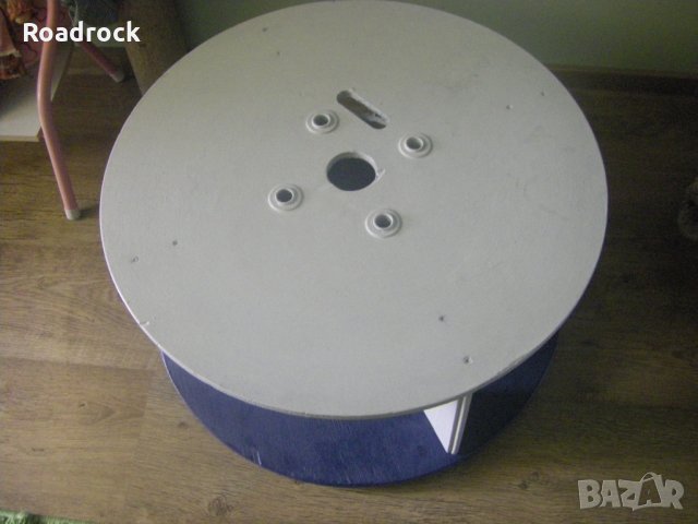 Въртяща се детска масичка - поставка за книжки от макара , снимка 5 - Мебели за детската стая - 23959686