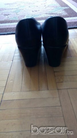 Дамски кожени обувки, снимка 5 - Дамски ежедневни обувки - 19647097