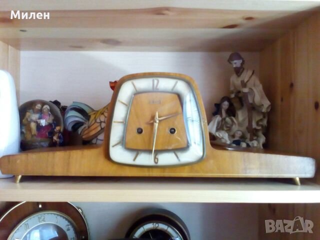 Стар немски работещ часовник хермле каминен, снимка 1 - Антикварни и старинни предмети - 21596971