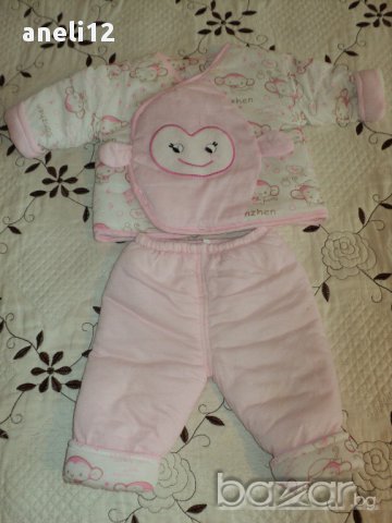 Костюмче за момиченце от 2 части панталон и яке + шапка и терлички подарък  