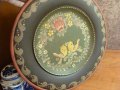 Холандска ръчно изработена изрисувана дървена чиния , снимка 2