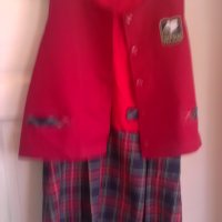  Униформи за Италианския лицей за момиче 5,6,7 клас, снимка 2 - Ученически пособия, канцеларски материали - 25860296