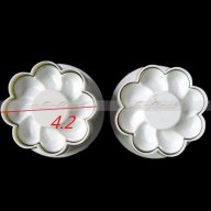 резци форми за фондан украса цвете захарно тесто бисквитки, снимка 1 - Чинии - 10055932