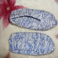 Плетени терлички и чорапи за деца и възрастни, снимка 13 - Чорапи - 23984937