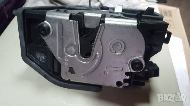 Брава БМВ Е60 дръжка БМВ Е60, снимка 2 - Аксесоари и консумативи - 24369219