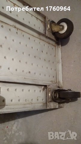 Платформена метална количка с кука за дърпане , снимка 2 - Оборудване за магазин - 22947243