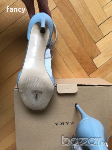 Елегантни сандали Zara, декорирани с пера и камъни, снимка 5 - Дамски елегантни обувки - 21452028