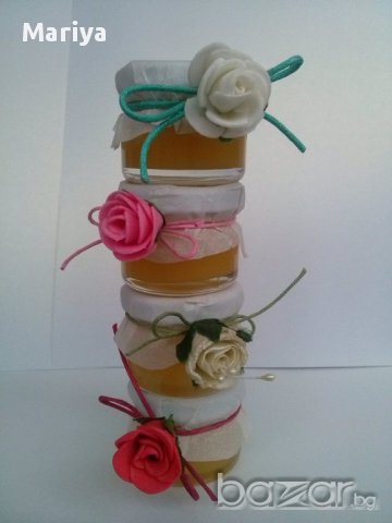  Сватбени подаръчета - декорирано бурканче мед, снимка 10 - Сватбени аксесоари - 10235792