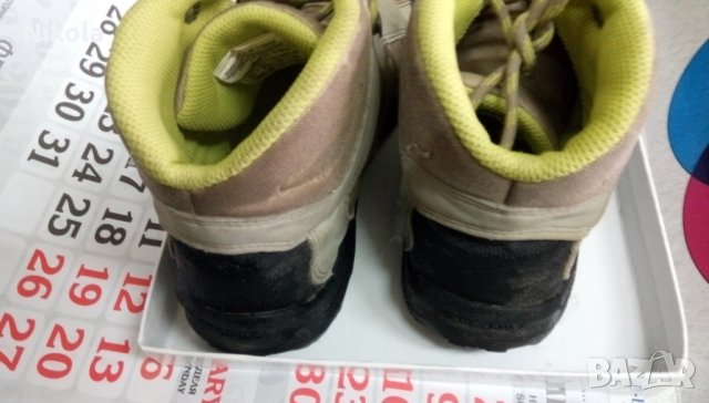 Туристически обувки Quechua forclaz 50 jr 13 beige oxylane, снимка 9 - Спортна екипировка - 23740730