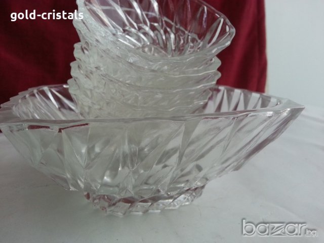 Ретро кристални купички и купа , снимка 5 - Антикварни и старинни предмети - 20598925