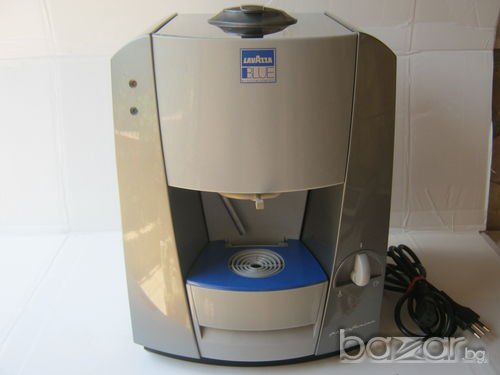 Kафе машина Lavazza Blue Lb-1000, снимка 5 - Кафемашини - 8243105