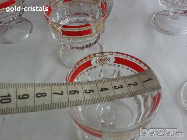 Гарафа и чаши с златни кантове  италия маркиран, снимка 5 - Антикварни и старинни предмети - 20688925