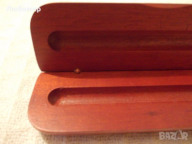Дървена кутия за писалка, снимка 2 - Антикварни и старинни предмети - 24295731