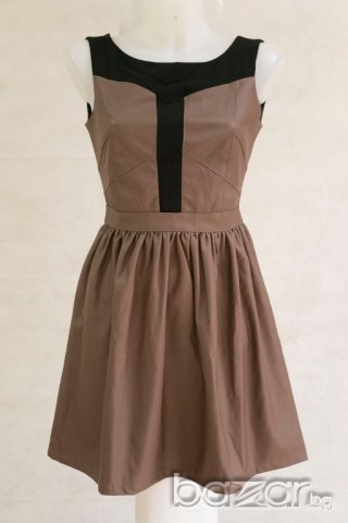 Кафява рокля, имитираща кожа марка Ambigante - XS/S, снимка 2 - Рокли - 21330680