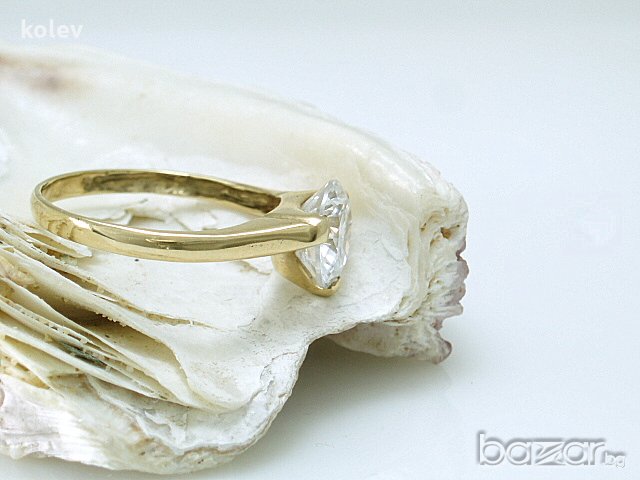 златен пръстен с цирконий ф8 мм 2.36 грама, снимка 3 - Пръстени - 21290781