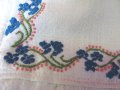 19 век Фолк Арт Дамска Блуза ръчно бродирана, снимка 7