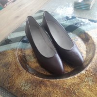 дамски кожени обувки номер 39, снимка 1 - Дамски обувки на ток - 25235389