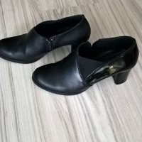 обувки, снимка 1 - Дамски ежедневни обувки - 21153858