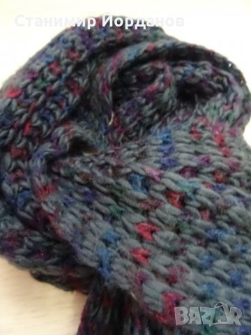 шал KEY LARGO, снимка 2 - Шапки - 23738713