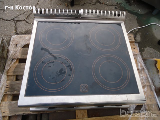 1.Професионален Индукционен настолен котлон ЧЕТЕРИ плочИ 3.5 KW/230V Electrolux производител Германи, снимка 2 - Обзавеждане на кухня - 12857586