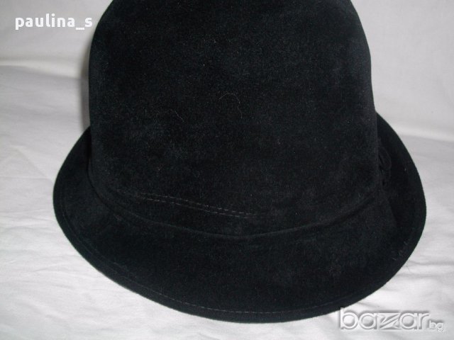 Винтидж / Рядка находка / Дизайнерско бомбе - буткова селекция филцово кадифе, снимка 5 - Шапки - 16543773