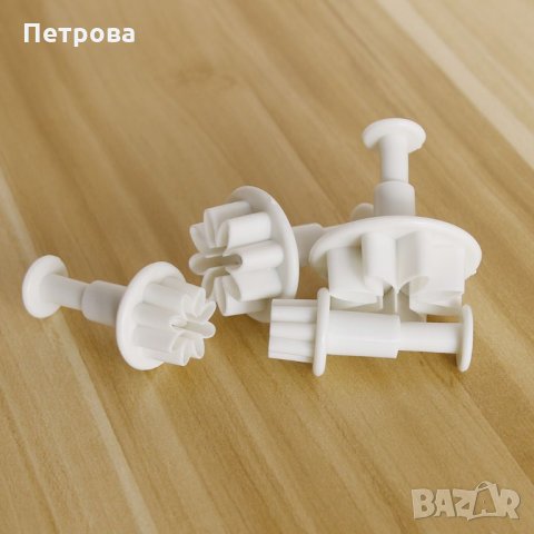 Гербери - комплект от 4 бр. резци с бутало с 4 различни размера, снимка 4 - Форми - 23623696