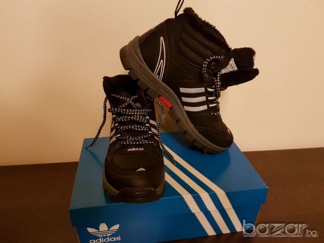 Маратонки Адидас 41 номер, снимка 10 - Маратонки - 20146864