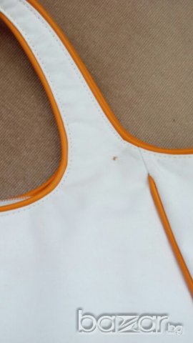 Бяла чанта с оранжеви кантове, снимка 6 - Чанти - 19647046