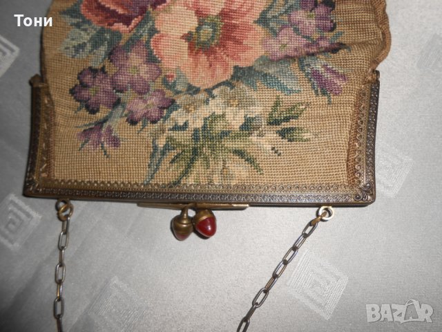Колекционерска дамска чанта с два червени камъка 1900- 1920 г, снимка 6 - Антикварни и старинни предмети - 23112027