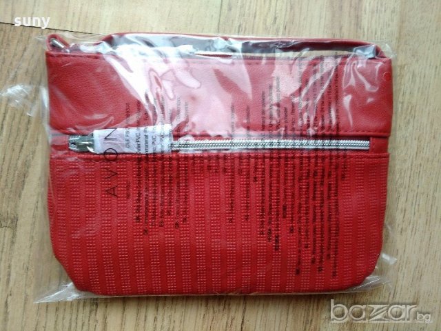 Нова червена чанта за през рамо, снимка 3 - Чанти - 18813393