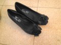 Елегантни черни обувки на ниска платформа, снимка 1 - Дамски обувки на ток - 15255381