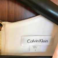 Нова Calvin Klein оригинална рокля с етикети, снимка 3 - Рокли - 18965517