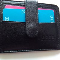Кожено ново черно портмоне за карти Hugo Boss, снимка 3 - Портфейли, портмонета - 19839744