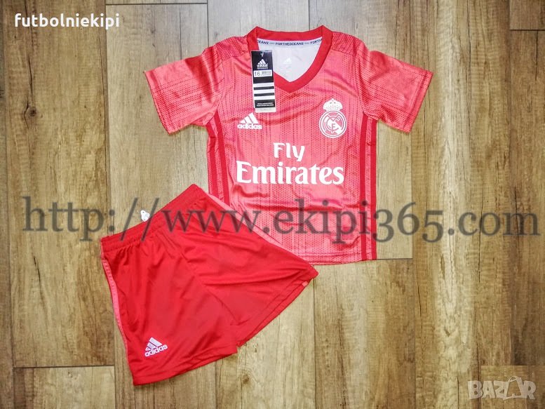 Последни - Реал Мадрид детски футболен екип Adidas нов сезон 2018/2019, снимка 1