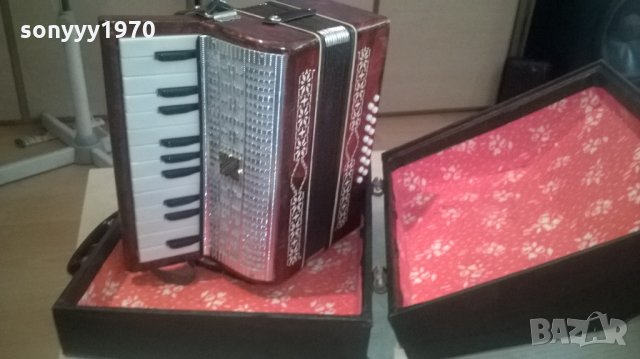 руски акордеон с куфар, снимка 7 - Акордеони - 26182020