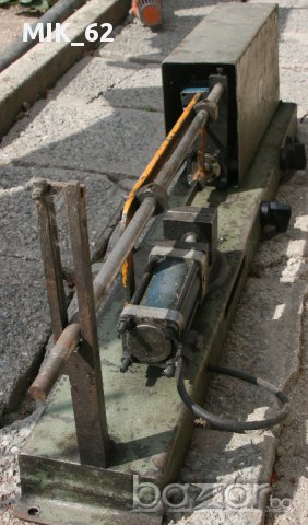 ножовка пневматична