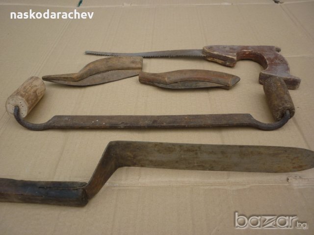 Старинни инструменти: трион, стъргало, цигански поялник, чукче, керпеден, ножици, снимка 6 - Антикварни и старинни предмети - 20704392