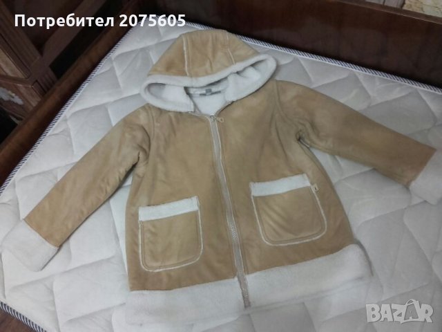 Топло палтенце ръст 116 см., снимка 2 - Детски якета и елеци - 23905117