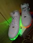 НОВИ Дамски светещи маратонки с лед светлини в подметката, снимка 2
