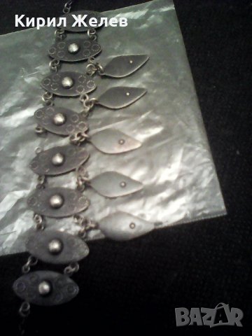 Стара гривничка листенца , снимка 2 - Антикварни и старинни предмети - 23833145