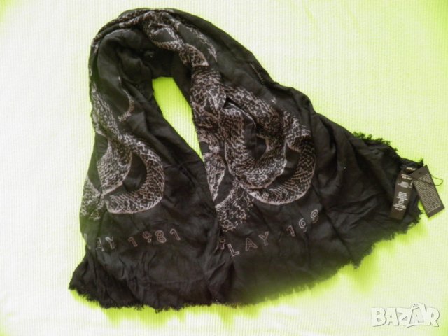 Replay оригинален унисекс шал, снимка 1