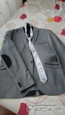 Мъжки костюм + риза, снимка 1 - Костюми - 20707141