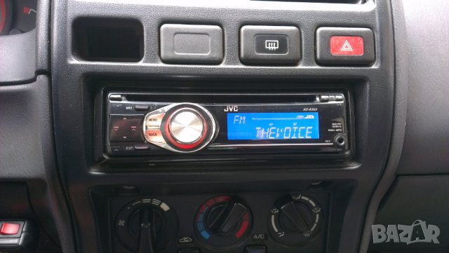 Радио СД плеър за кола JVC KD-R303 c AUX. 4x50W MOS-FET , снимка 2 - Аксесоари и консумативи - 22441670