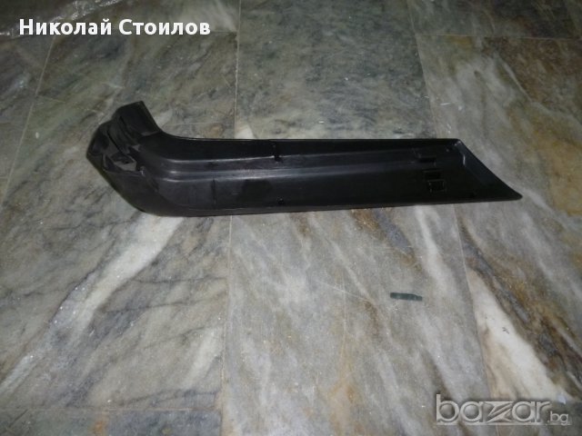 Накрайник броня заден десен Ford Escort 81-85г., снимка 2 - Части - 11689402