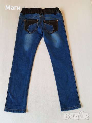 Дънки с кожени мотиви 9-10 години, снимка 3 - Детски панталони и дънки - 23480615
