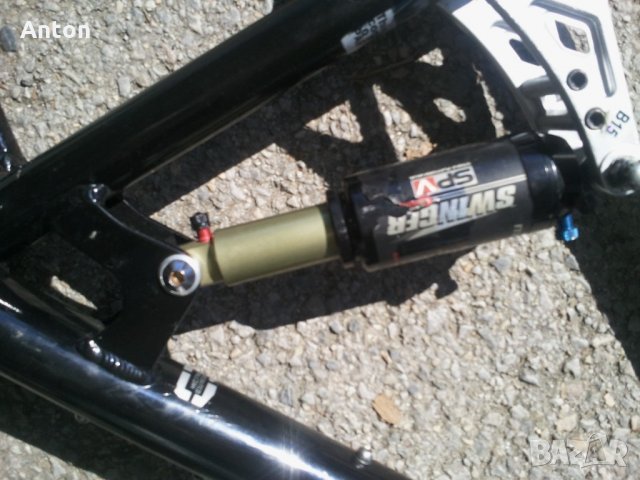 Велосипедна рамка от много висок клас - уникална, снимка 8 - Части за велосипеди - 22330509